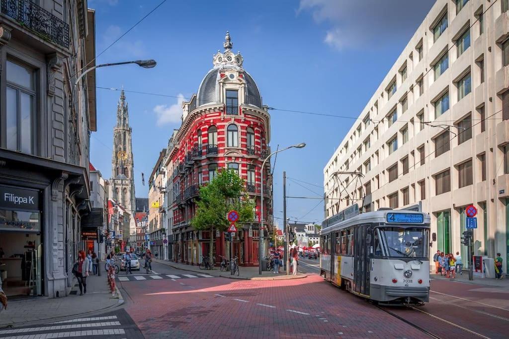 Mubi-Stay - Appartement Chalereux Au Centre Ville D'Anvers Esterno foto